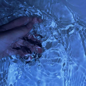 Miriam镜箱内部视频
